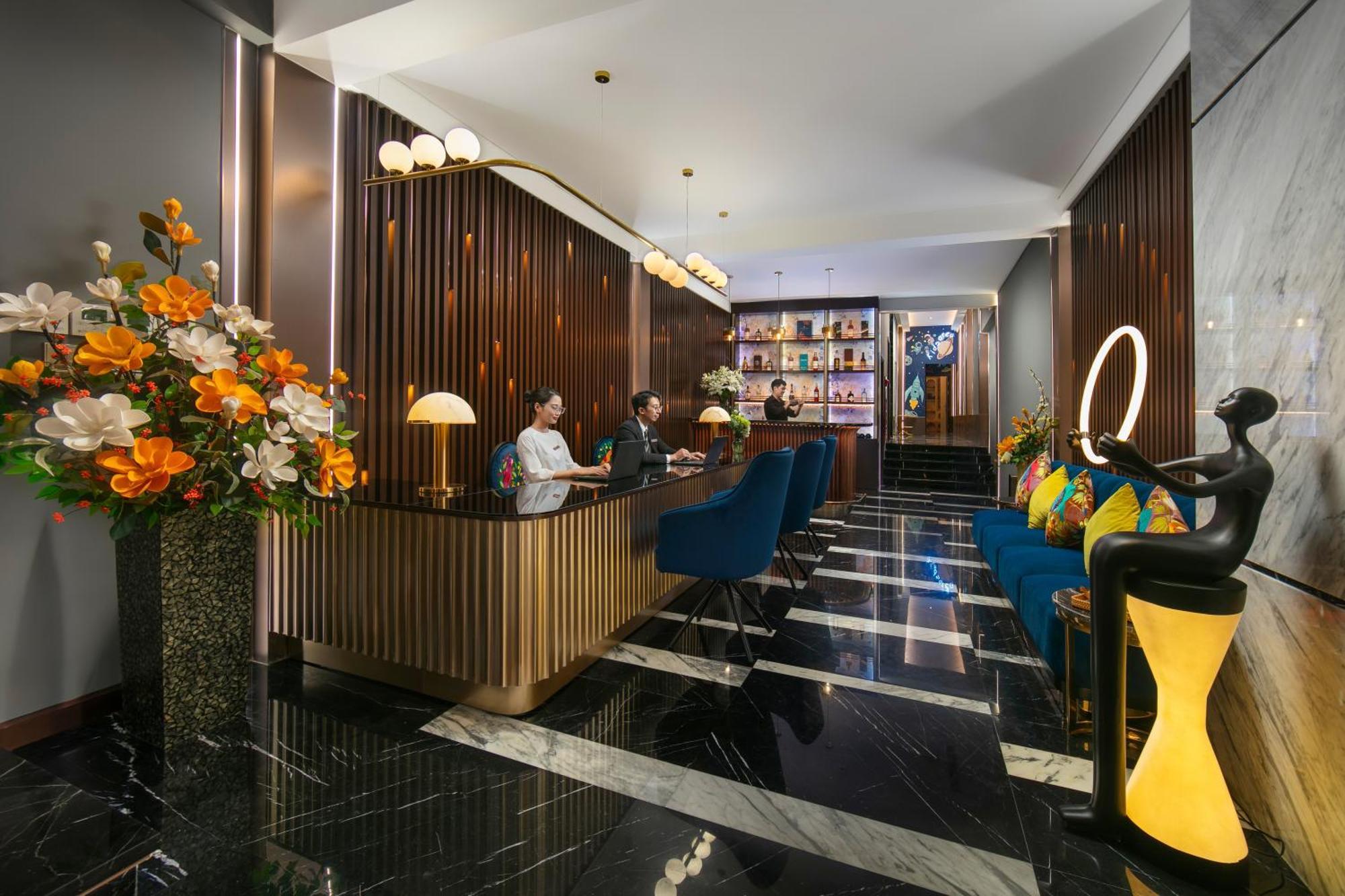 Aurora Central Hanoi Hotel Экстерьер фото